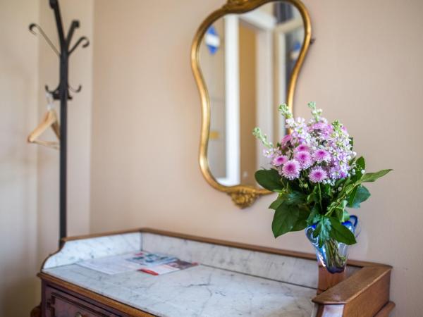 Jacob Brno : photo 5 de la chambre chambre simple standard avec salle de bains commune