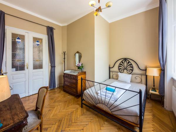 Jacob Brno : photo 2 de la chambre chambre simple standard avec salle de bains commune