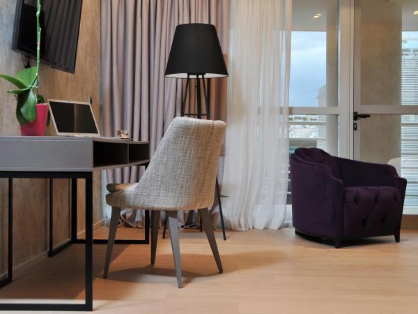 Athenaeum Grand Hotel : photo 2 de la chambre chambre exécutive double ou lits jumeaux avec balcon privé