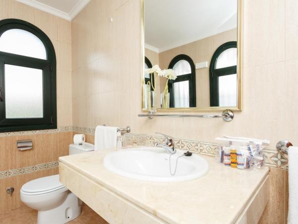 Globales Pueblo Andaluz : photo 4 de la chambre chambre lits jumeaux