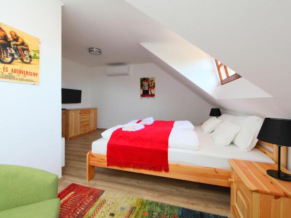 Arácsi Vendégház : photo 6 de la chambre chambre double deluxe