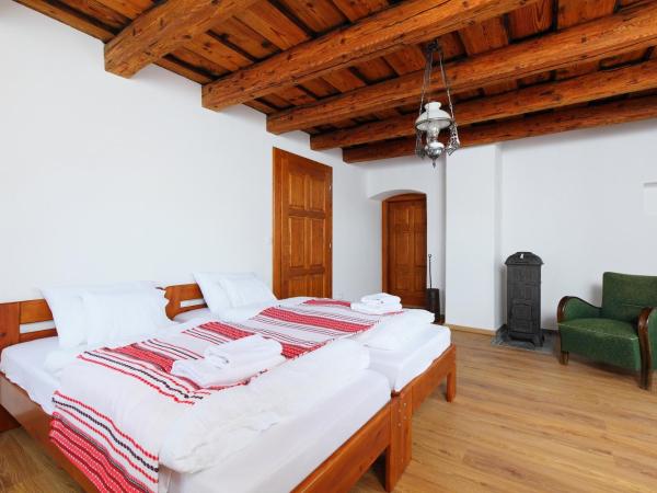 Arácsi Vendégház : photo 2 de la chambre suite 2 chambres