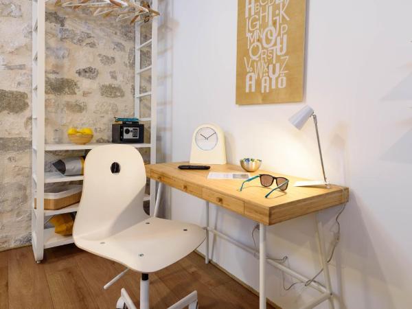 Apartments & Rooms Tiramola - Old Town : photo 8 de la chambre chambre double deluxe