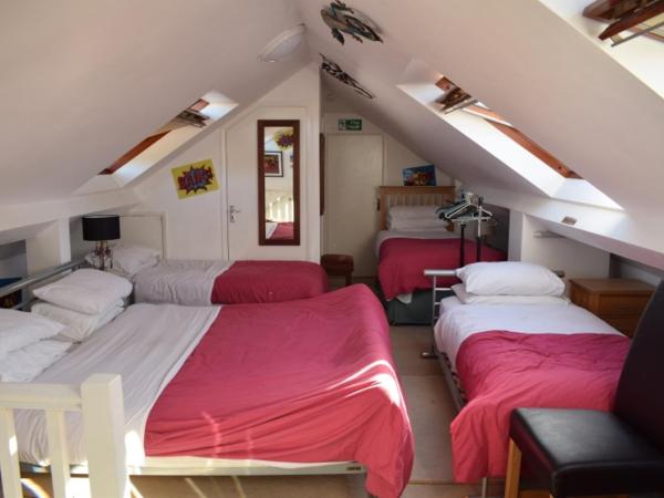 Clifton Bridge Guesthouse : photo 4 de la chambre chambre familiale 5