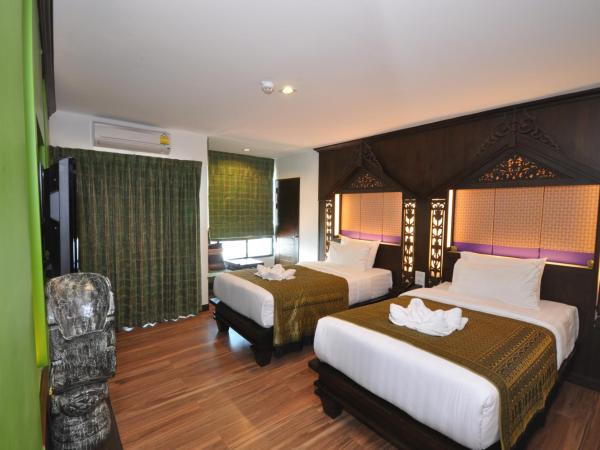 Chalelarn Hotel Hua Hin : photo 4 de la chambre chambre lits jumeaux supérieure - vue sur mer