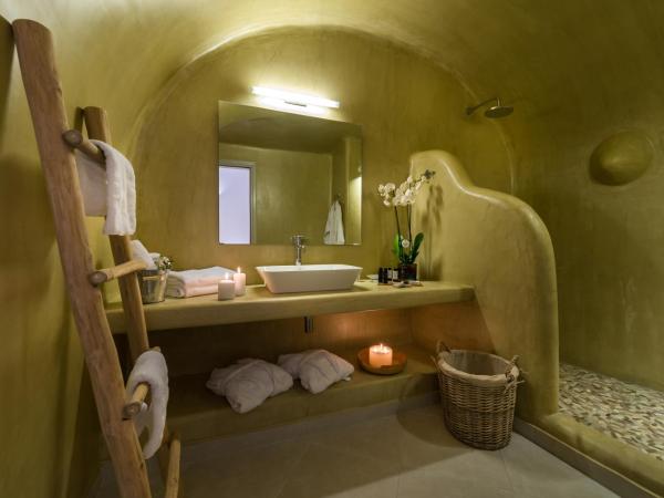 Kima Oia Suites : photo 6 de la chambre chambre double deluxe