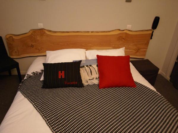 Hotel de la Placette Barcelonnette : photo 5 de la chambre chambre double supérieure