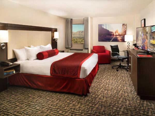 The STRAT Hotel, Casino & Tower : photo 5 de la chambre hébergement lit king-size Élite