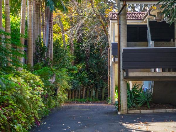 Emerald Inn on Takapuna Beach : photo 8 de la chambre studio avec baignoire spa