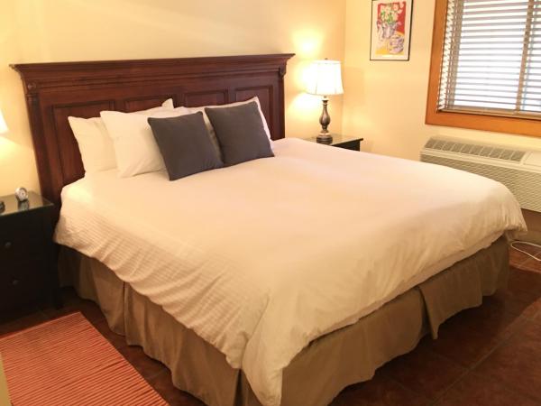 All Seasons Bed & Breakfast : photo 2 de la chambre chambre lit king-size deluxe