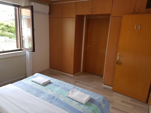 Rooms Hunter : photo 3 de la chambre chambre double - vue sur jardin