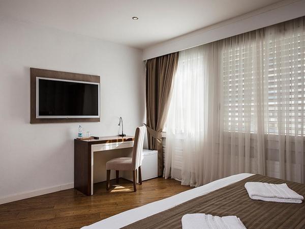 Hotel Alpha : photo 6 de la chambre suite junior