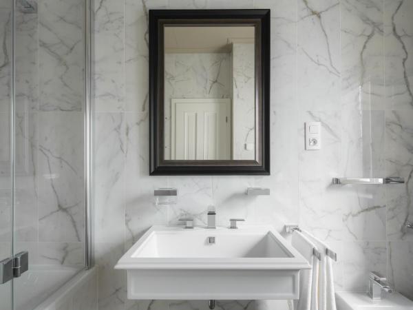 Rubin Luxury Apartments : photo 10 de la chambre one-bedroom apartment with wellness access