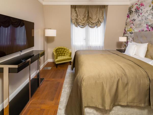 Rubin Luxury Apartments : photo 9 de la chambre suite duplex avec accès au centre de bien-Être