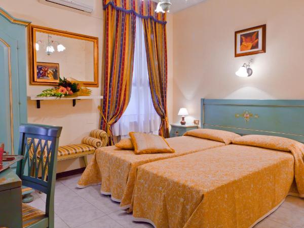 Hotel Henry : photo 1 de la chambre chambre lits jumeaux