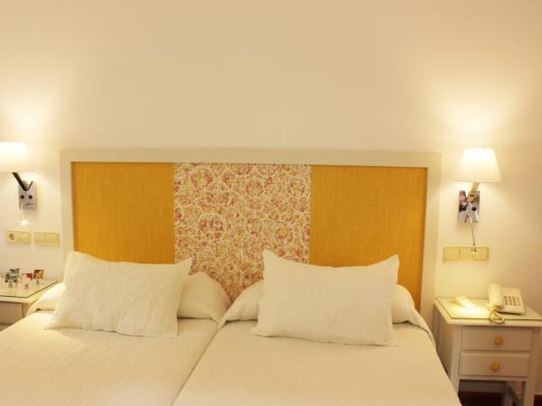 Hotel Malaga Picasso : photo 6 de la chambre chambre double ou lits jumeaux