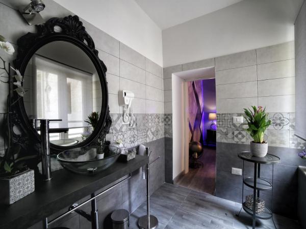 Bourbon House : photo 8 de la chambre chambre quadruple