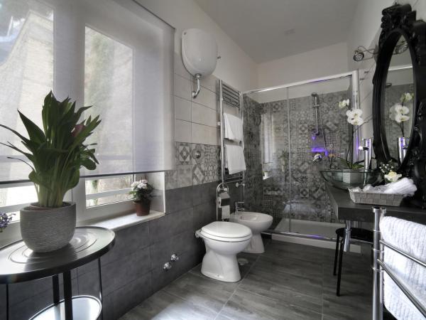 Bourbon House : photo 9 de la chambre chambre quadruple