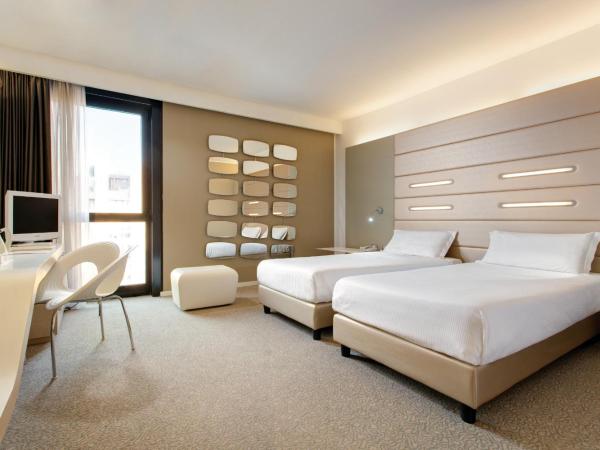 Best Western Plus Tower Hotel Bologna : photo 5 de la chambre chambre lits jumeaux standard