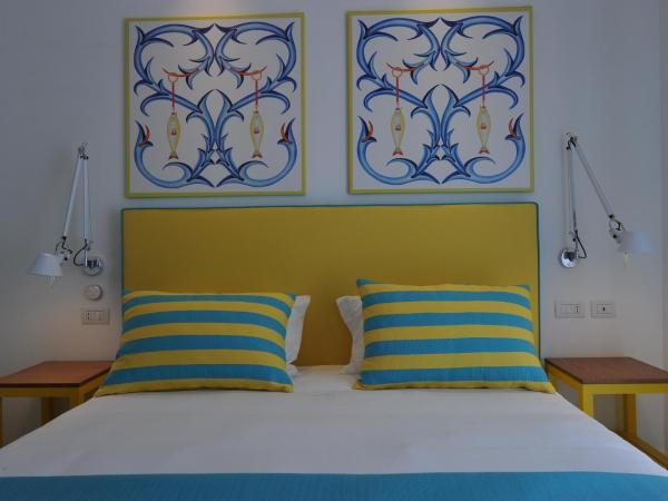 Maison Lauren : photo 7 de la chambre chambre double ou lits jumeaux deluxe avec balcon