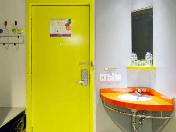 POP! Hotel Tebet Jakarta : photo 5 de la chambre chambre pop !