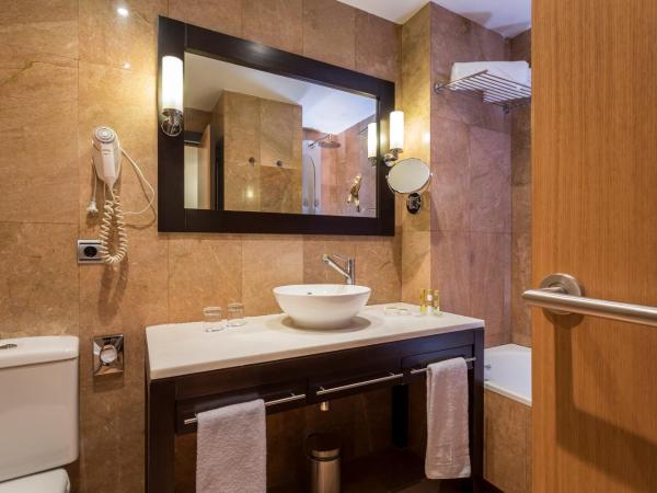 Eurostars Monumental : photo 1 de la chambre double room with sagrada familia view