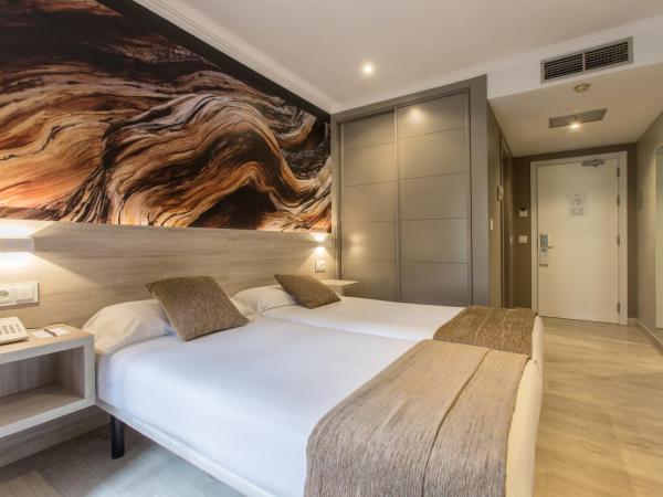 Hotel Alda San Carlos : photo 7 de la chambre chambre lits jumeaux supérieure