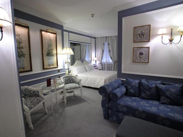 Palazzo Alabardieri : photo 6 de la chambre suite junior avec bain à remous