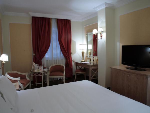 Palazzo Alabardieri : photo 8 de la chambre chambre double ou lits jumeaux supérieure