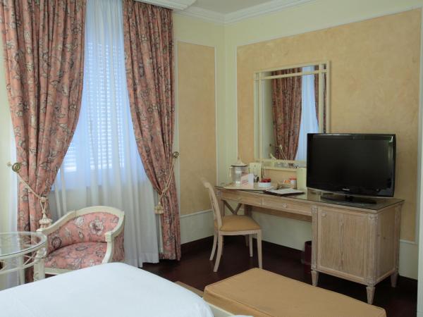 Palazzo Alabardieri : photo 10 de la chambre chambre double ou lits jumeaux supérieure