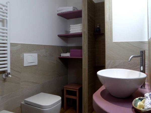 Da Nonna Vera : photo 3 de la chambre chambre double Économique avec salle de bains privative