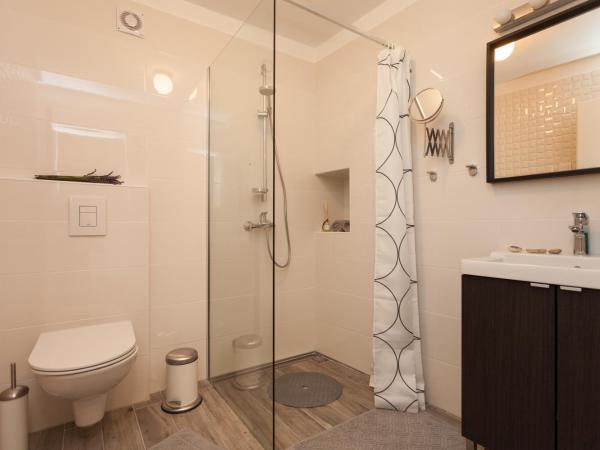 Apartments and Rooms Hey Rovinj : photo 9 de la chambre studio lit queen-size