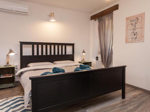Apartments and Rooms Hey Rovinj : photo 10 de la chambre chambre standard lit queen-size