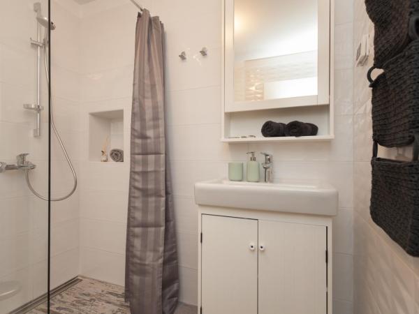 Apartments and Rooms Hey Rovinj : photo 10 de la chambre studio lit queen-size