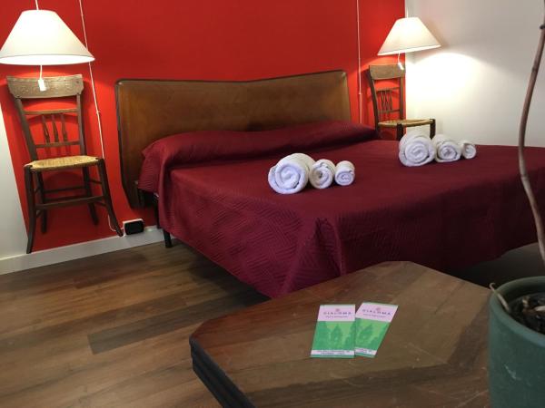 Cialoma B&B : photo 3 de la chambre chambre quadruple avec salle de bains privative