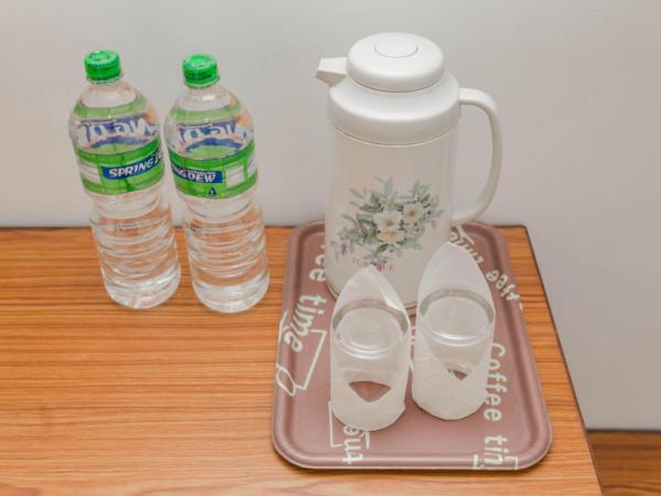 Fuji Hotel : photo 10 de la chambre chambre double ou lits jumeaux standard avec ventilateur