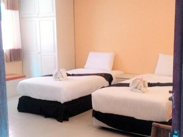 Ploy Puu Residence : photo 2 de la chambre chambre lits jumeaux standard