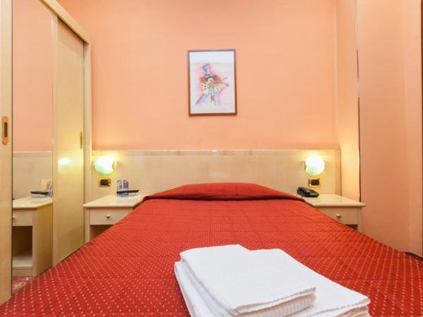 Hotel Fiorella Milano : photo 6 de la chambre chambre simple supérieure