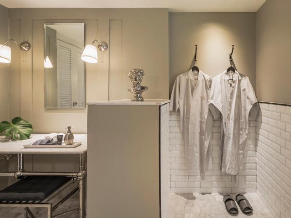 Hotel Once Bangkok : photo 1 de la chambre chambre lit king-size de luxe