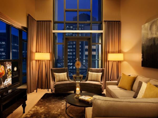 Hotel Le Soleil by Executive Hotels : photo 3 de la chambre penthouse senior (avec canapé-lit)