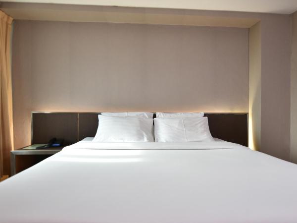 Bangkok City Suite : photo 3 de la chambre chambre lit king-size deluxe