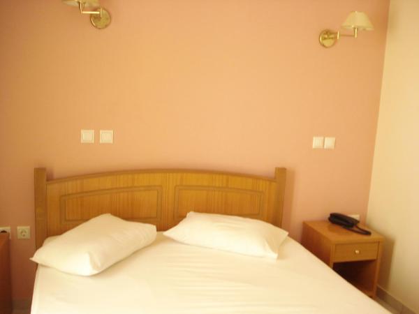 Cybele Guest Accommodation : photo 3 de la chambre chambre double ou lits jumeaux