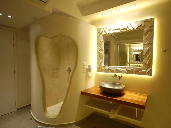 Regal View : photo 8 de la chambre chambre double avec vue sur la mer - rez-de-chaussée