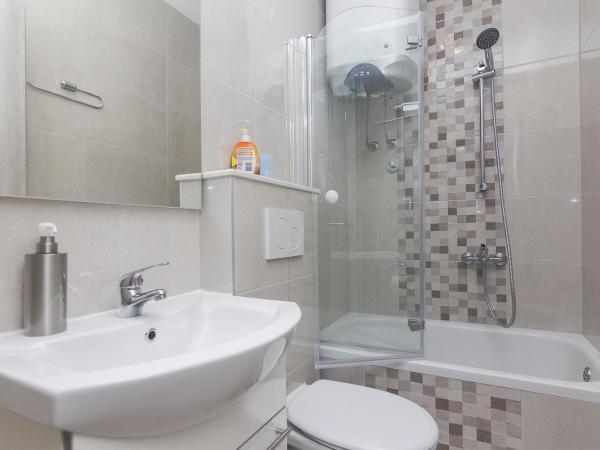 APARTMENTS A&B : photo 3 de la chambre suite 3 chambres