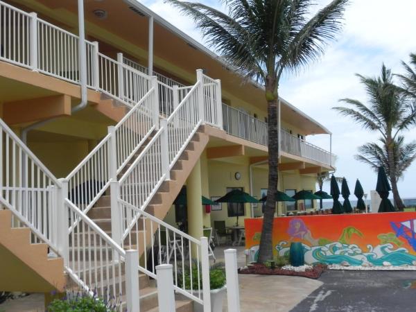 Windjammer Resort and Beach Club : photo 1 de la chambre appartement 1 chambre avec accès escalier – vue sur océan
