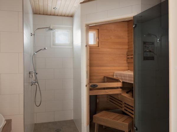 Santa Claus Holiday Village : photo 10 de la chambre gîte supérieur avec sauna - a