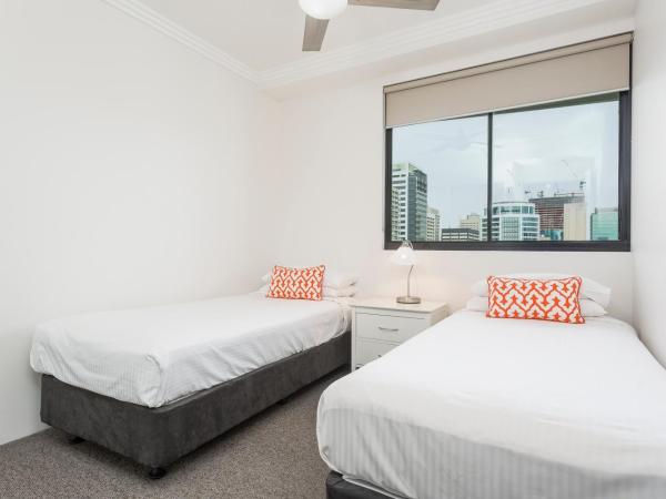 Republic Apartments Brisbane City : photo 9 de la chambre appartement 2 chambres avec 2 salles de bains