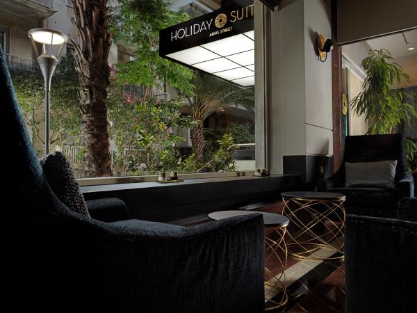 Holiday Suites : photo 2 de la chambre suite junior