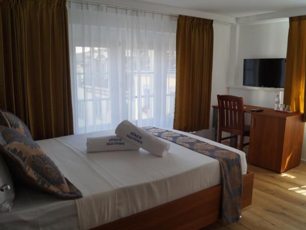 Hotel Old Town : photo 3 de la chambre chambre double supérieure