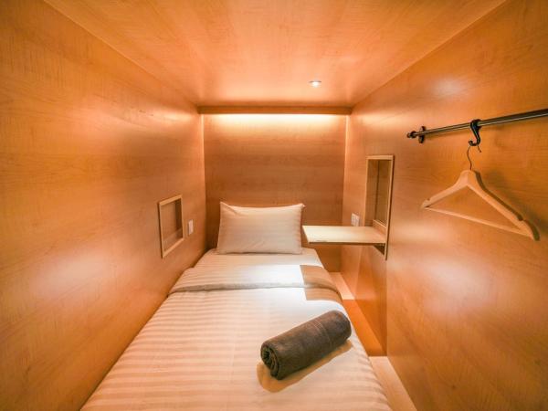 The Bed KLCC : photo 10 de la chambre pod simple mixte avec entrée avant